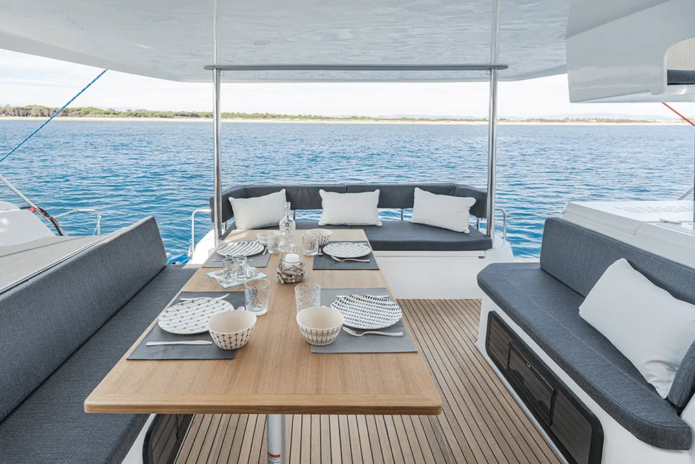 Aventura 37 | Pronto Sail